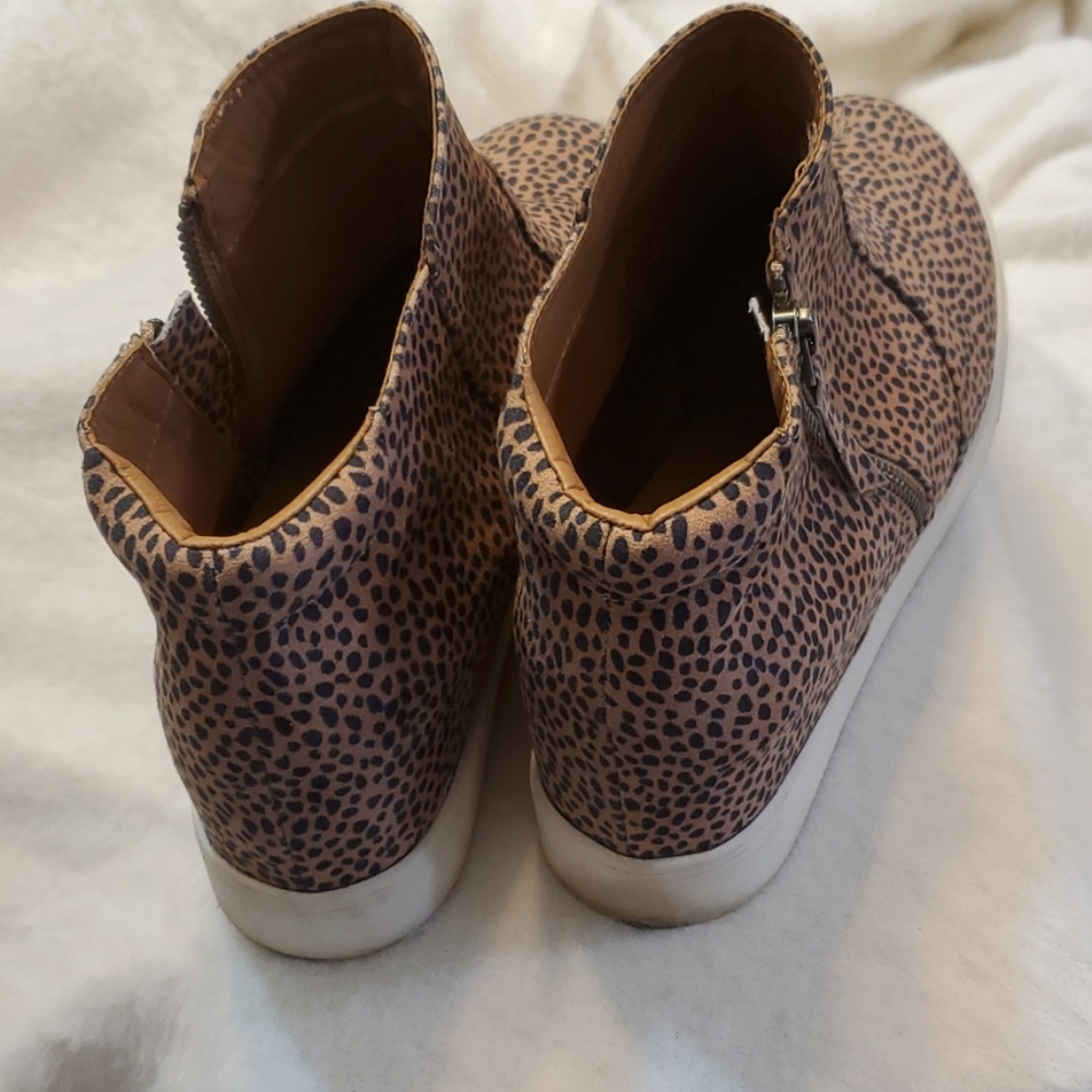 Cheetah Wedge Sneakers - Picture 2 of 5